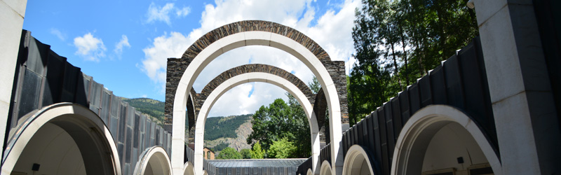 Santuario de Meritxell y Ermita de Santa María