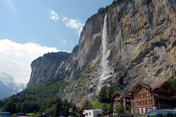 Lautterbrunnen, Cascada Staubbachfall