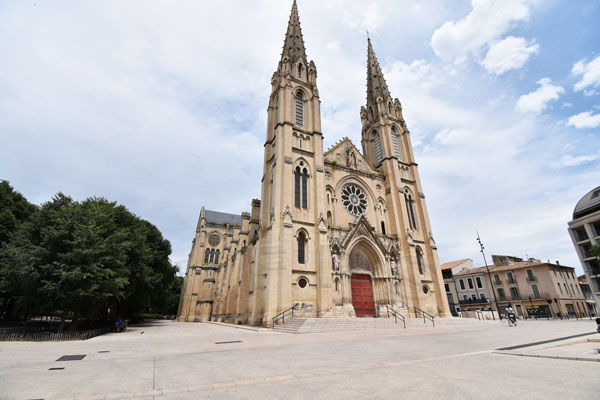Nimes, Iglesia de San Baudile