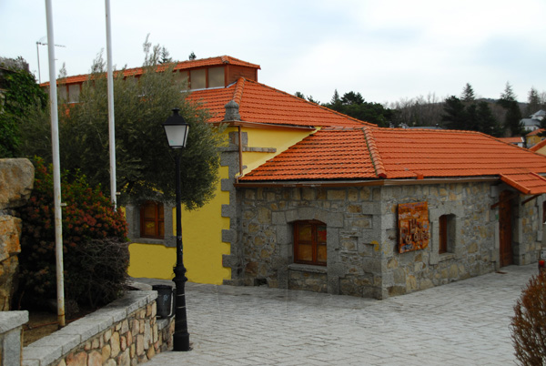 Cercedilla, Centro Luis Rosales