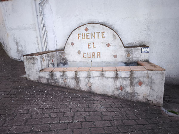 Olmeda de las Fuentes, Fuente del Cura