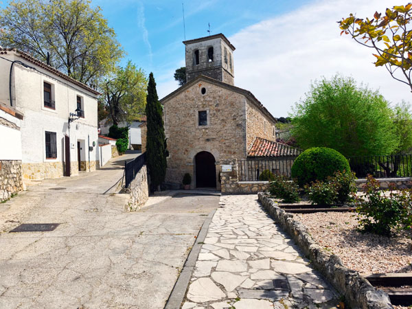 Olmeda de las Fuentes, Iglesia Parroquial de San Pedro Apóstol