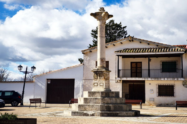 Pezuela de las Torres, Picota o rollo jurisdiccional