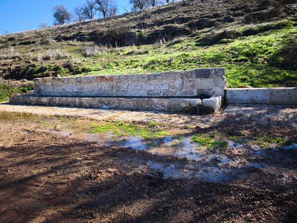 Pezuela de las Torres, Fuente de Valmores