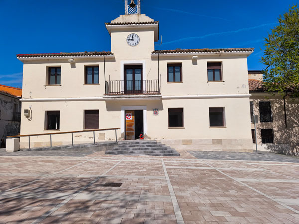 Villalbilla, Antiguo ayuntamiento