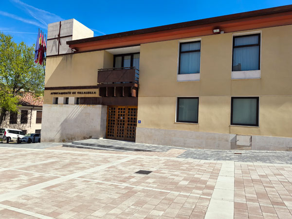 Villalbilla, Ayuntamiento