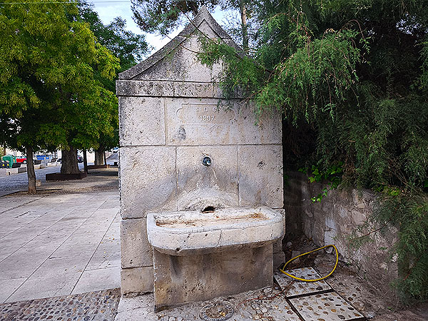 Chinchón, Fuente de San Roque