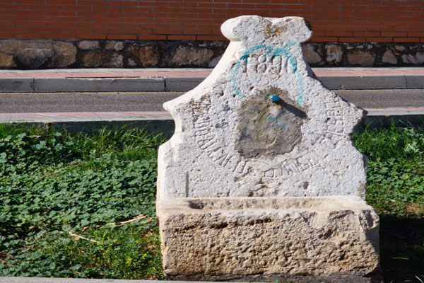 Ciempozuelos, Fuente de la calle Caretos