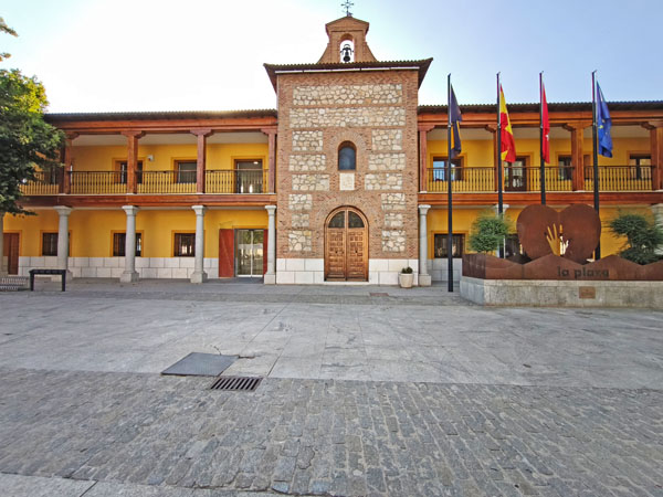 San Martín de la Vega, Ayuntamiento