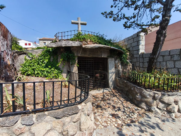 Bustarviejo, Ermita del Santísimo Cristo de la Peña