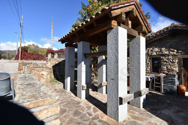 La Serna del Monte, Potro de herrar