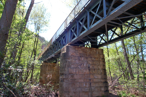 Torremocha de Jarama, Puente de hierro