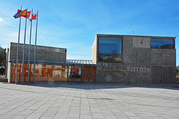 Valdemaqueda, Ayuntamiento