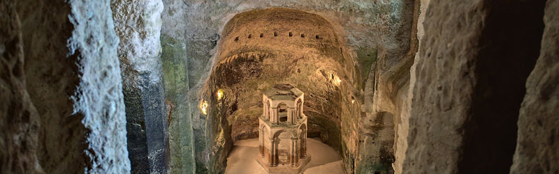 Aubeterre-sur-dronne, iglesia subterránea de San Juan