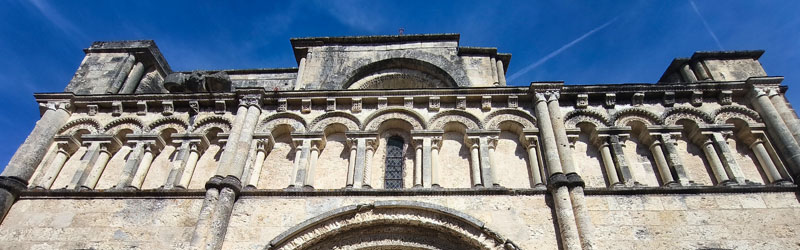 Aubeterre-sur-dronne, iglesia de Santiago