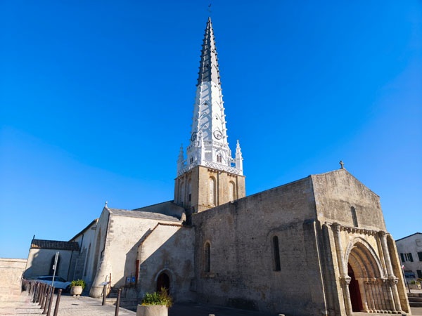 Ars-en-Ré, Iglesia de Saint-Etienne