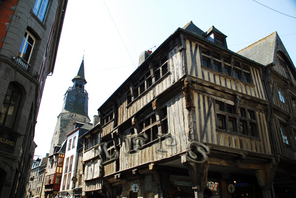 Dinan, Tour de l'Horloge o Torre del Reloj