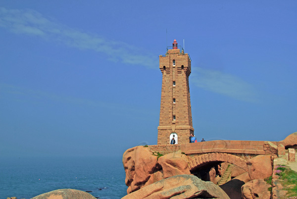 Perros-Guirec,Senda de los Aduaneros - Faro Mean Ruz