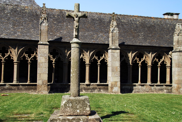 Treguier, Catedral de Saint-Tugdual - Claustro