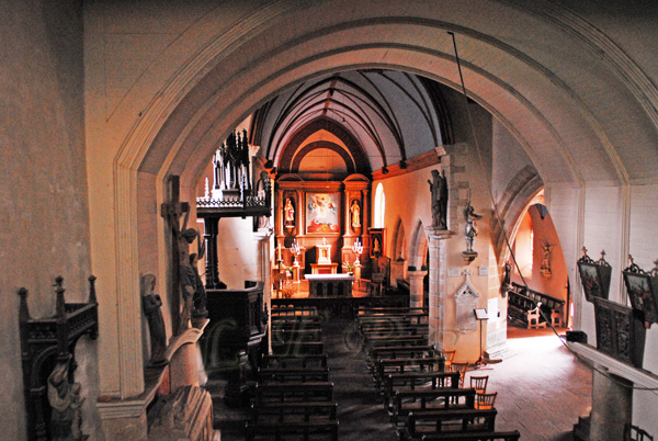 Saint-Léry, Iglesia de Saint-Léry