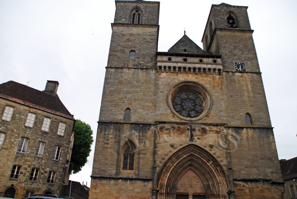 Gourdon, Iglesia de Saint Pierre