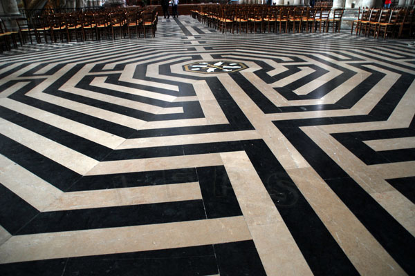 Amiens, Laberinto de la Catedral Notre-Dame de Amiens