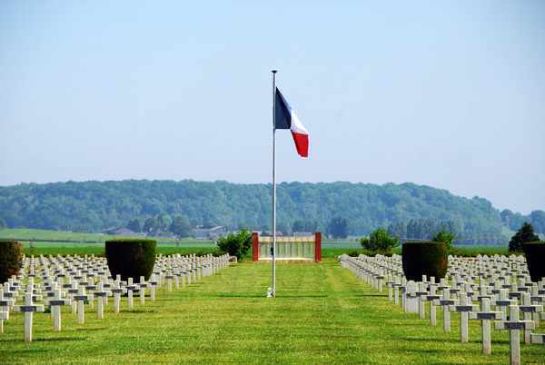 Vic-sur-Aisne, Cementerio Nacional