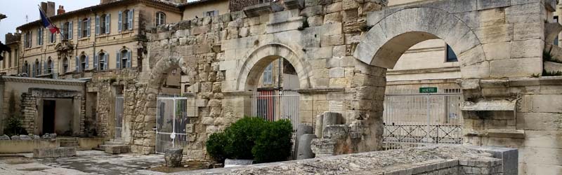 Arlés