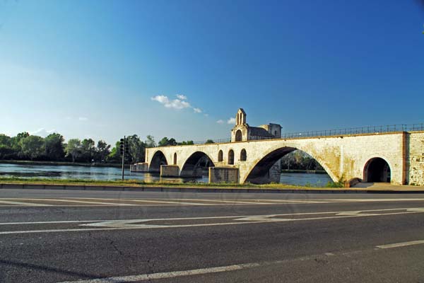 Aviñon, Pont d'Avignon o Pont de Saint-Béneze