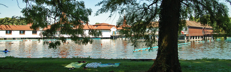 Lago Termal de Héviz