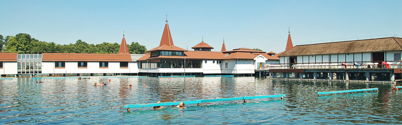 Lago Termal de Héviz