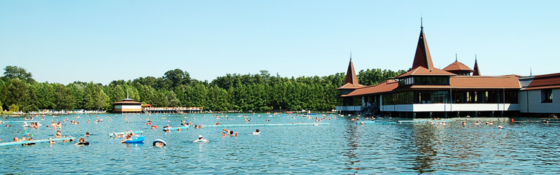 Lago Termal de Héviz