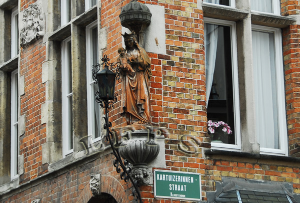 Brujas, Imagen de la Virgen