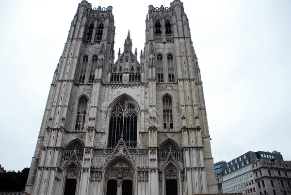 Bruselas, Catedral de San Miguel y Santa Gúdula