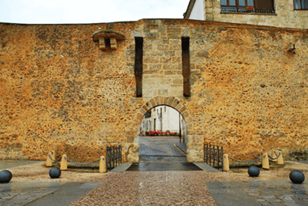 Ciudad Rodrigo, Puerta de Santiago