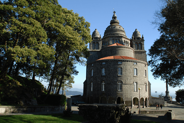 Viana do Castelo, Trasera del Santuario de Santa Lucía